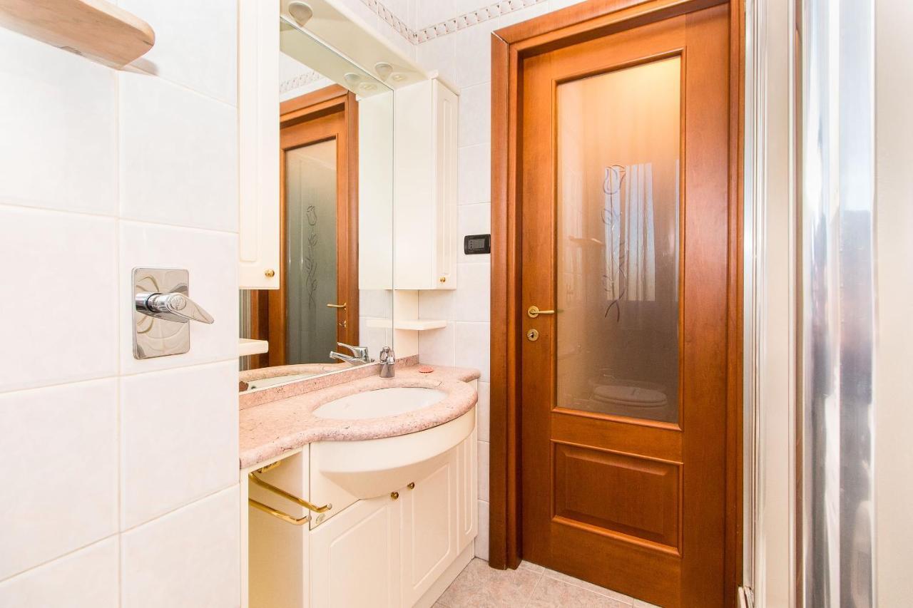 Villa Giusti Vintage Apartment Turin Exteriör bild